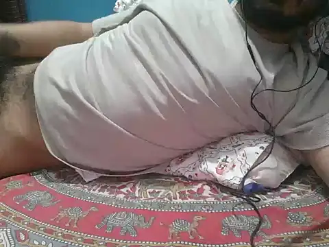 XXX chat uživo modela Precumboner
