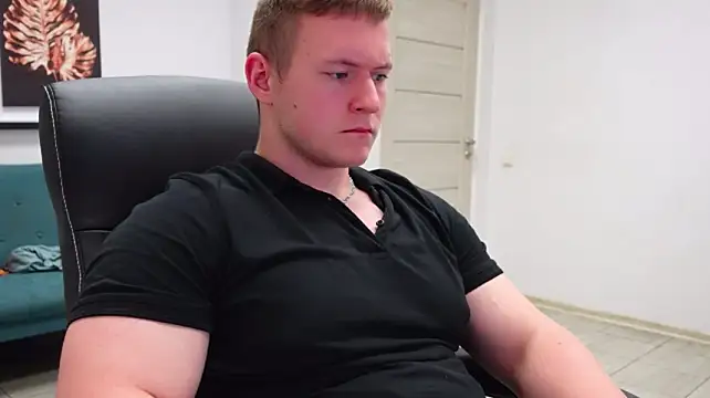 Richard_Dullas Live XXX-Chat