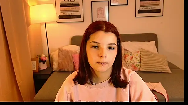 XXX chat uživo modela AlyaAngel