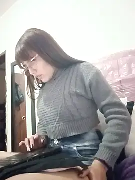 _Luna_Blooms 라이브 XXX 채팅