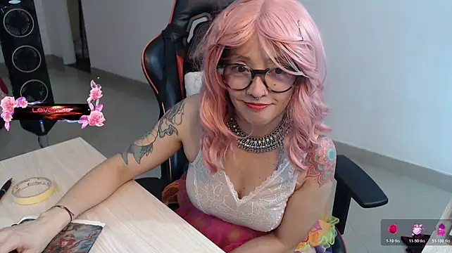 Chat XXX en directo de pink-2022