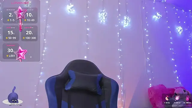 XXX chat uživo modela roseliam25