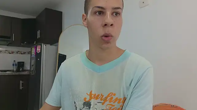 Chat +18 de grey___27 ao vivo