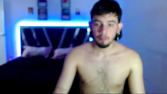 Sebasxxl12 Live XXX-Chat