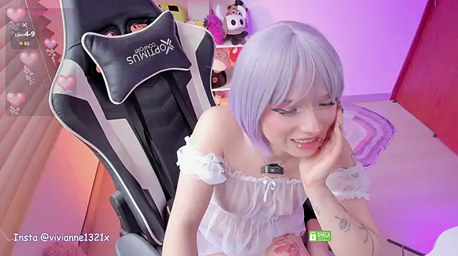 VioletviviのライブXXXチャット