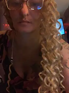 blondebarbiebae Live XXX-Chat