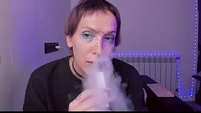 Lyriccan Live XXX chat