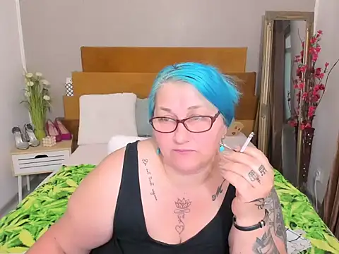 Sugarmommy_69X's Live XXX Chat