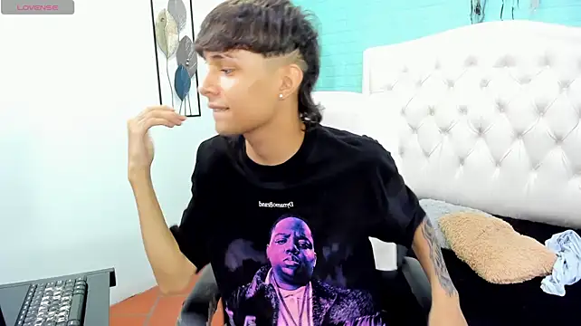 DraxBlade09 Live XXX-Chat