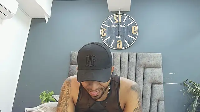 Robin_Rief's Live XXX Chat