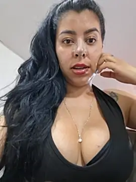Luianna Live XXX-Chat