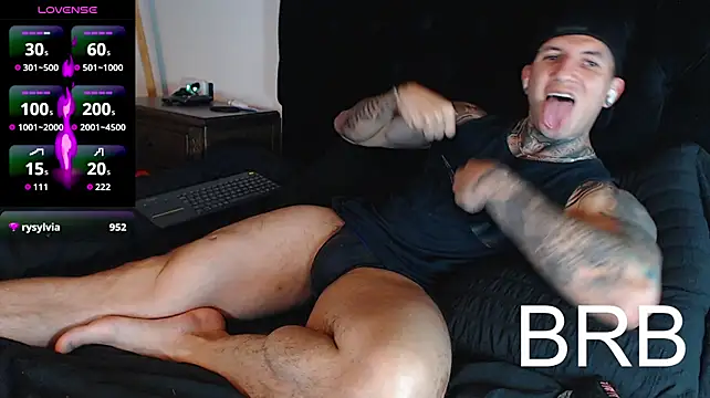 Shane_Clay Chat XXX in diretta