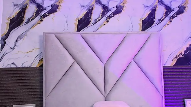 HemmaStar's Live XXX Chat