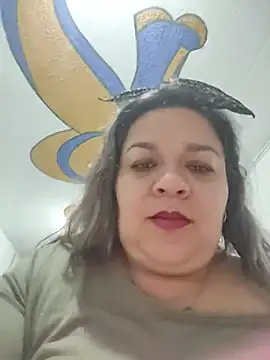 Charlott-1's Live XXX Chat
