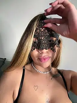 princess___hot élő XXX-chatje