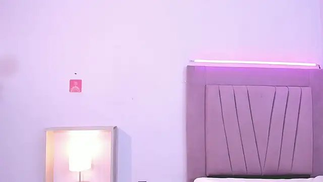 XXX chat uživo modela Liacox_