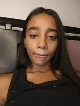 Czat XXX na żywo – Zoe_Sweett18