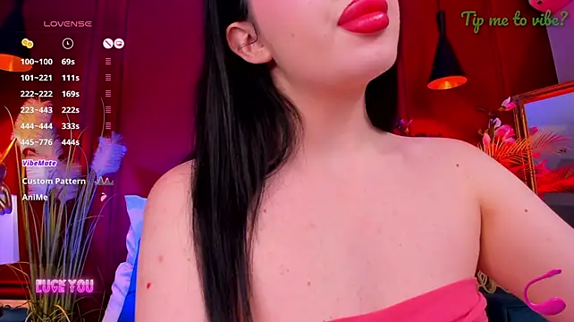 Mayzzie's Live XXX Chat