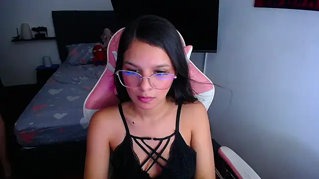 XXX chat uživo modela jessi_and_boy