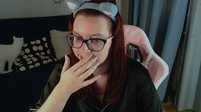 Milaniya_Poolys Chat XXX live