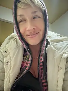MARILYNKOVANOVA Obrolan Langsung XXX