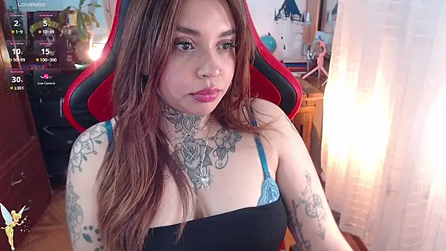 natyk_m Chat XXX in diretta