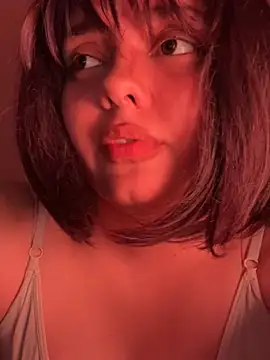 candicewest_ Adlı Modelin Canlı XXX Sohbeti