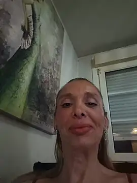Chat +18 de ssndratrans ao vivo