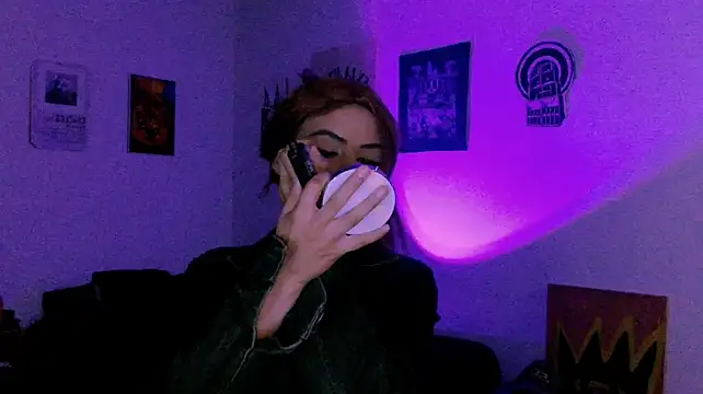 alex_one888 Chat XXX in diretta