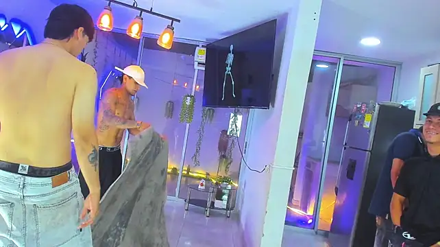 צ'אט XXX בשידור חי של Warriosexx