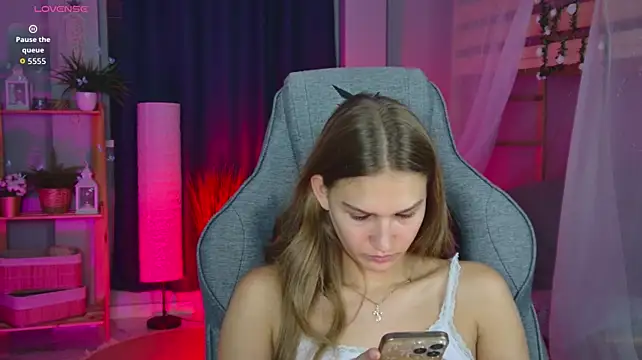 Sweet_Emilya's Live XXX Chat