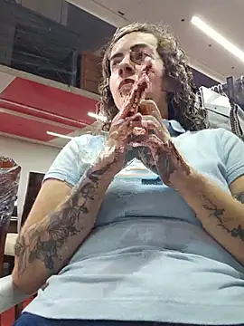 Chat XXX en directo de Sairy_