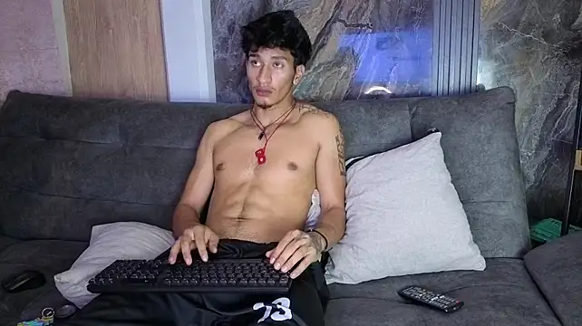 XXX chat uživo modela Zayn_Moretti