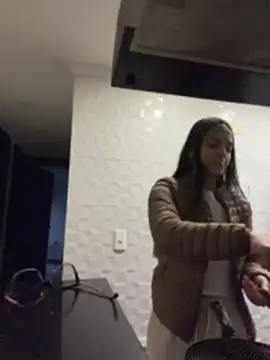 violeta365 Adlı Modelin Canlı XXX Sohbeti