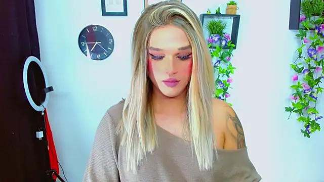 TaylorMon's Webcam Show