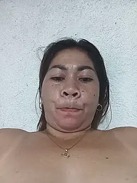 SweetChubbyMommy_02 Chat XXX live