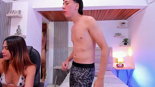 Živý XXX chat Funny_GirlsW