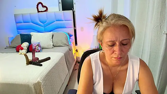 Naty_Stone's Live XXX Chat