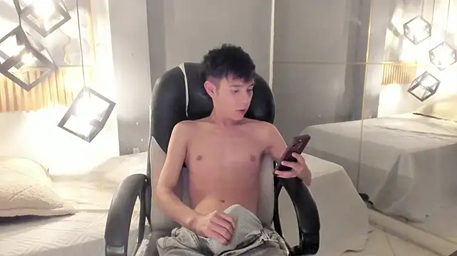 Chat XXX Live ash_ka