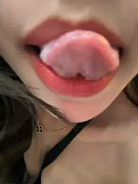 Rinn99's Live XXX Chat