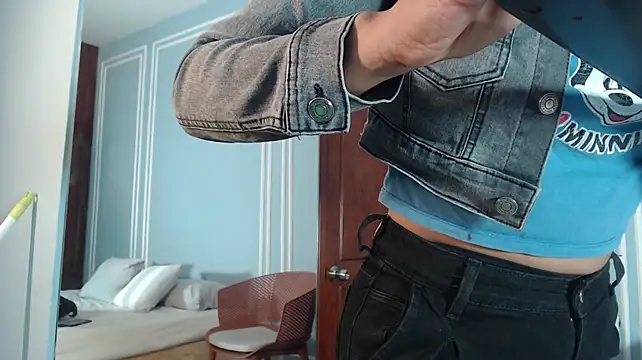 ChantalGarner 라이브 XXX 채팅