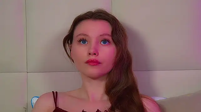 Chat +18 de KeiraAsti ao vivo