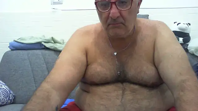 DaddyHot71 webcam show