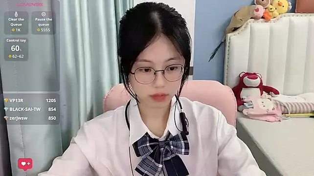 Chat XXX en directo de Luna-666