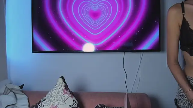 BellaaStorm 现场XXX聊天