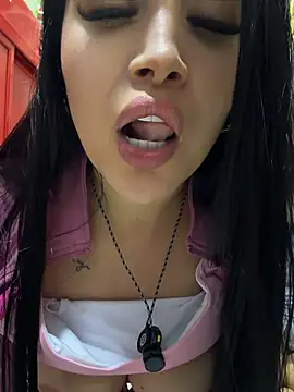 Sara_fun XXX чат на живо
