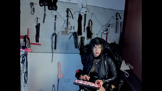 Evil_sammy's Live XXX Chat