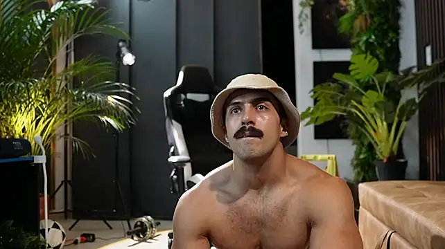 DanteSantoss Show in webcam