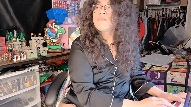 Živý XXX chat ShinyCherub