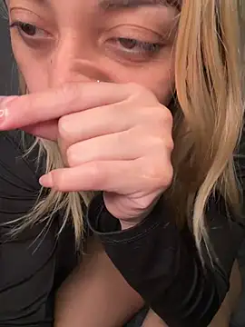 florvxxx's Live XXX Chat